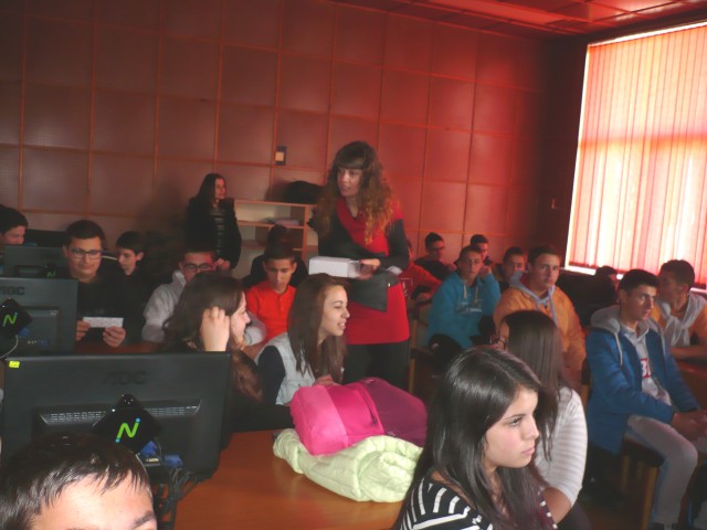 P1100944 (Small)