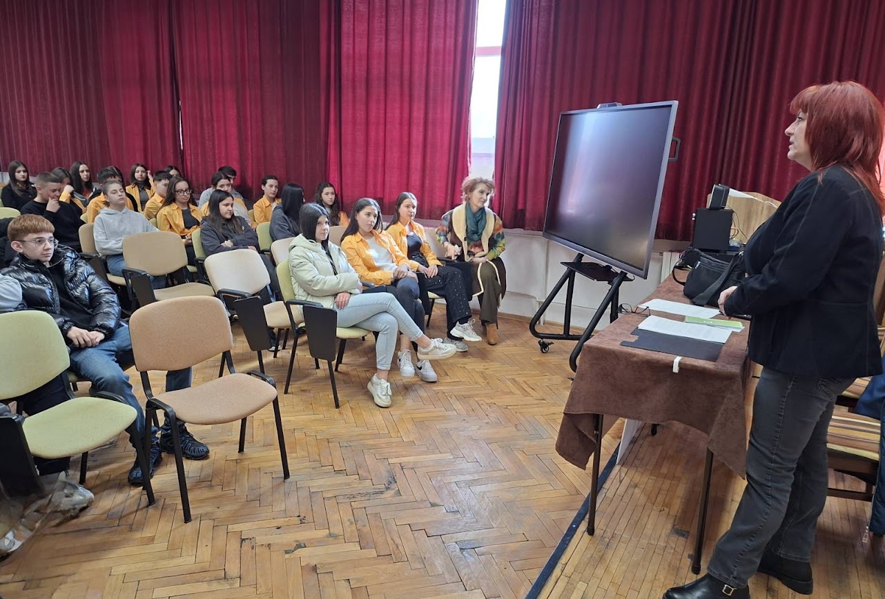 IMG-f1b4f8b3df76aac1b828c0f6ecf069b4-V